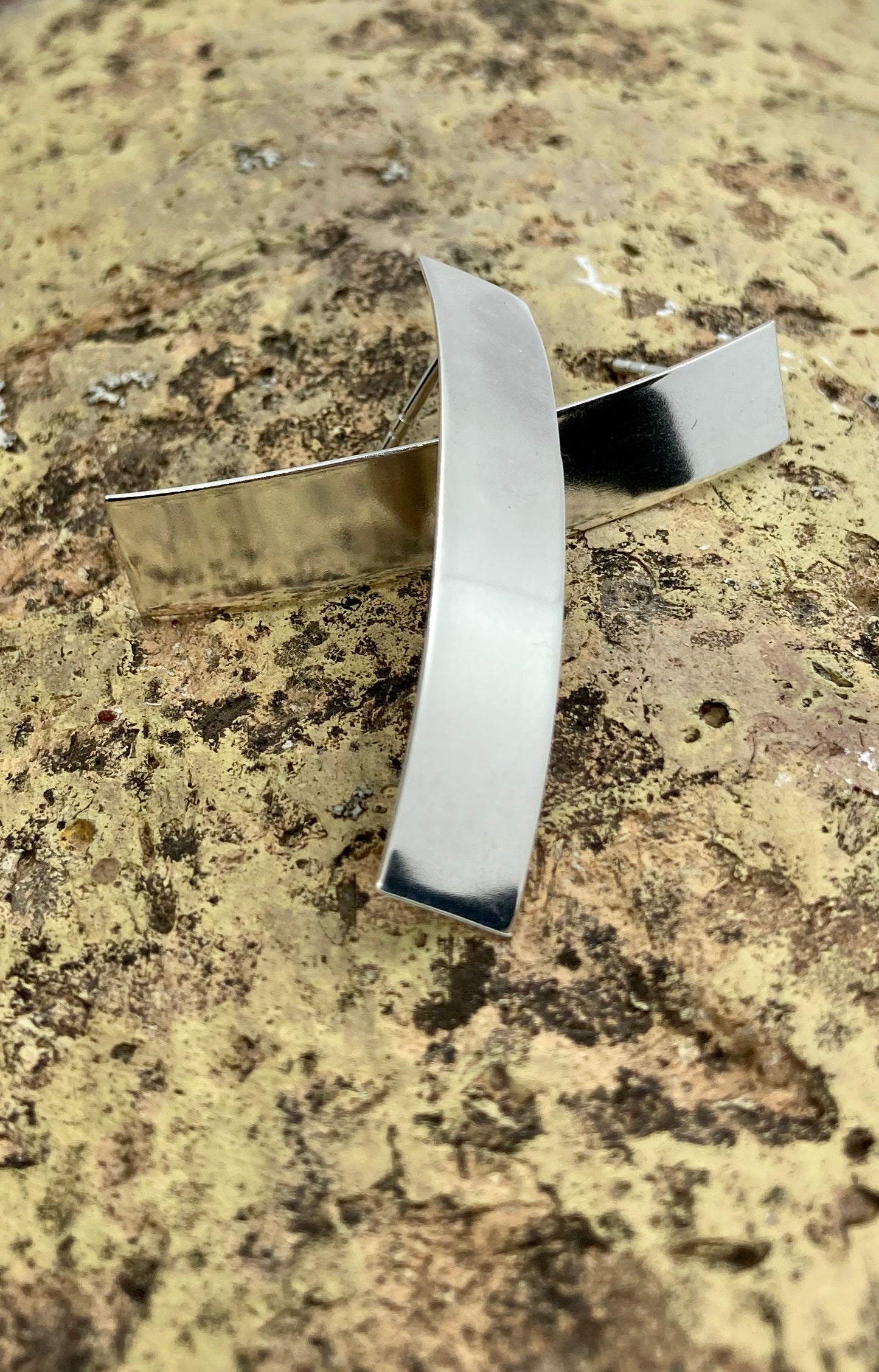 Curved Earrings in 925 Silver