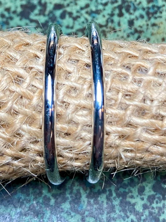 Cool two band Ring