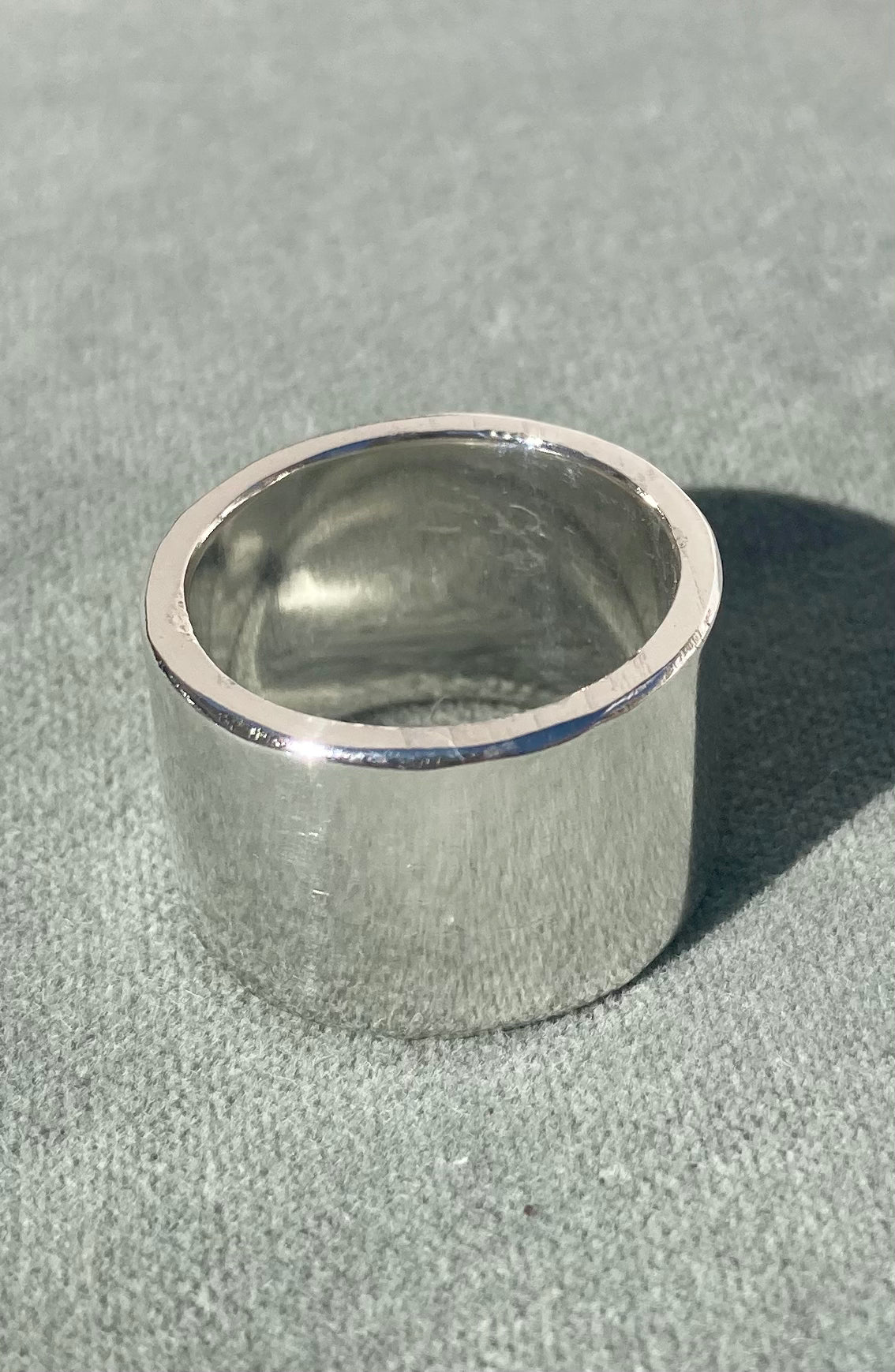 Strong Men’s Band Ring