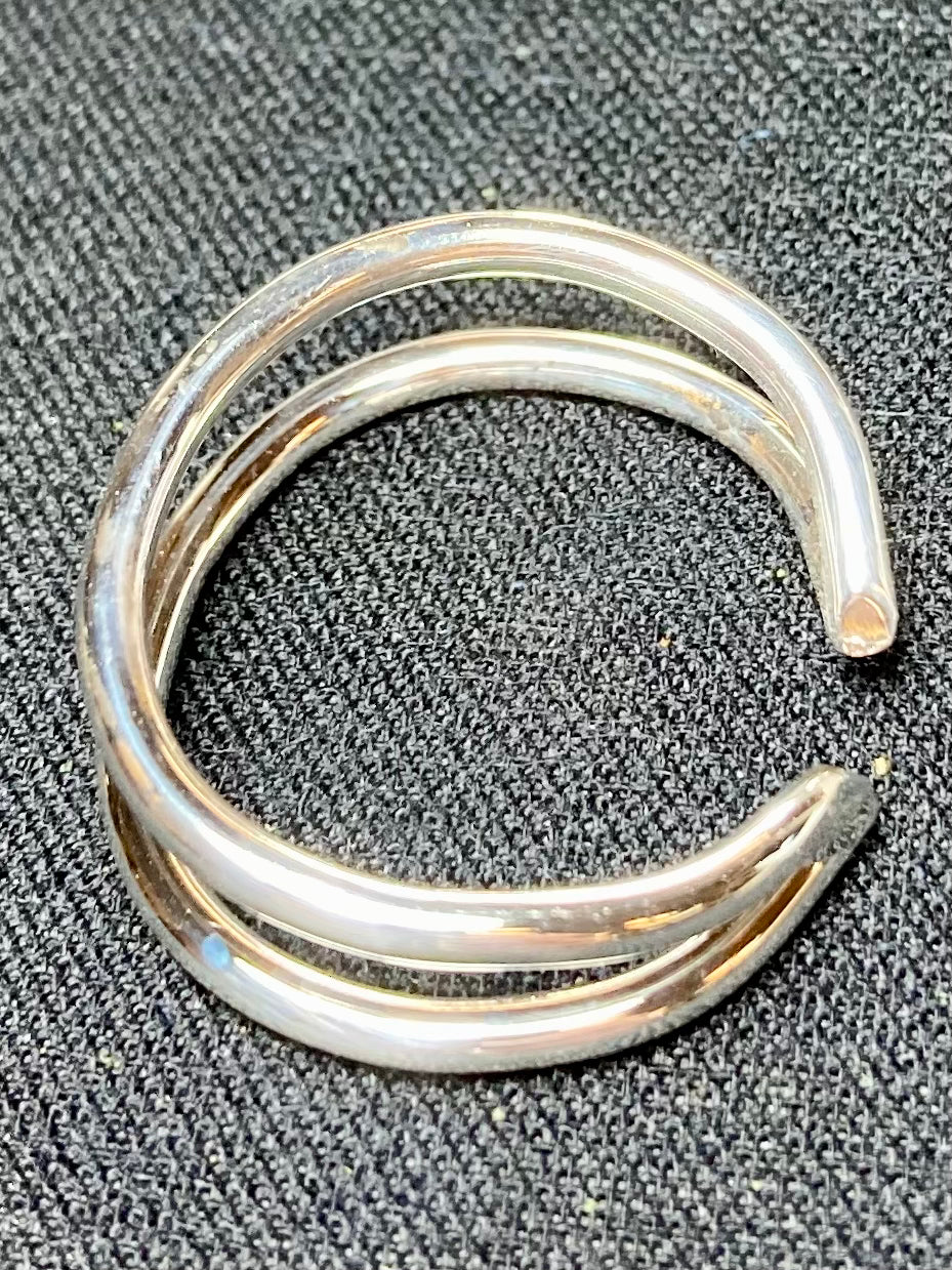 Cool two band Ring