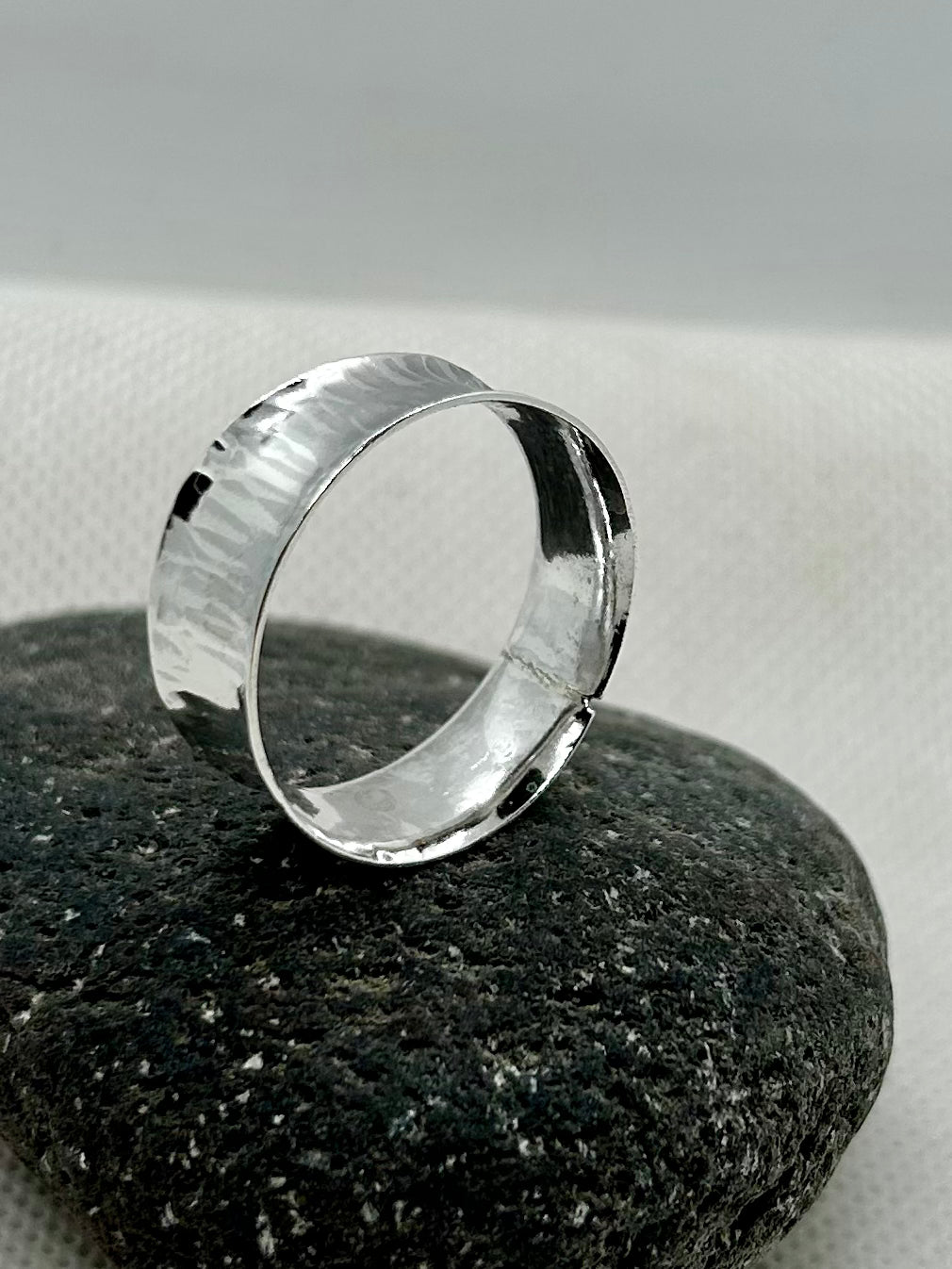 Mens Band Ring