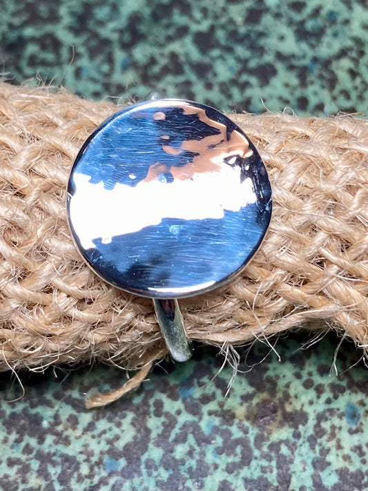 Textured Curved Disc Ring in 925 Silver