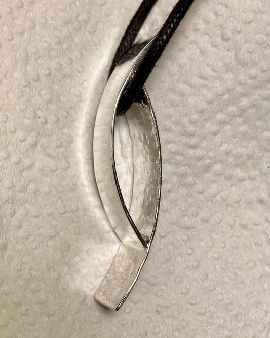 Rolling Open Pendant